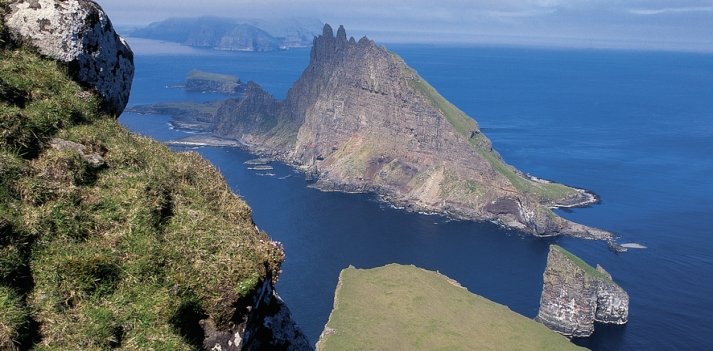 Isole Faroe - Isole autentiche, incontaminate e intatte all'estremo nord dell'Europa